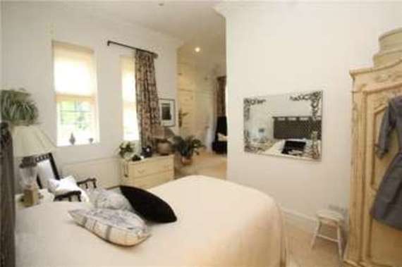 3 Bedroom Maisonette