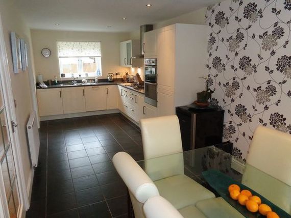 5 Bedroom Detached
