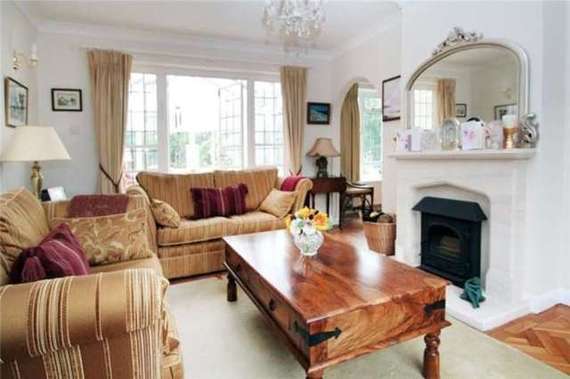 5 Bedroom Detached