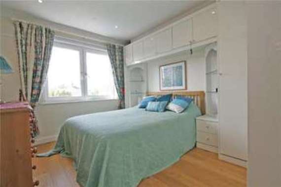 4&nbsp;Bedroom&nbsp;Semi-Detac...