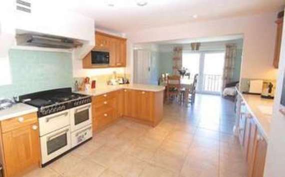 High Street Chewton Mendip Rad...