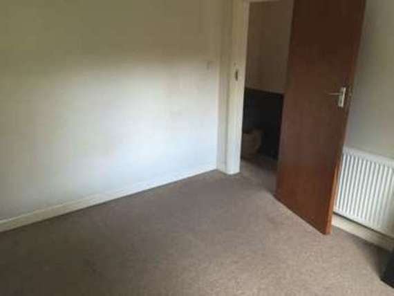 3 Bedroom Semi-Detac...