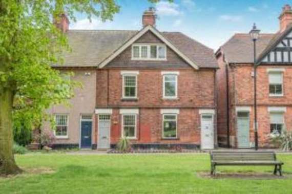 4 Bedroom End of Ter...