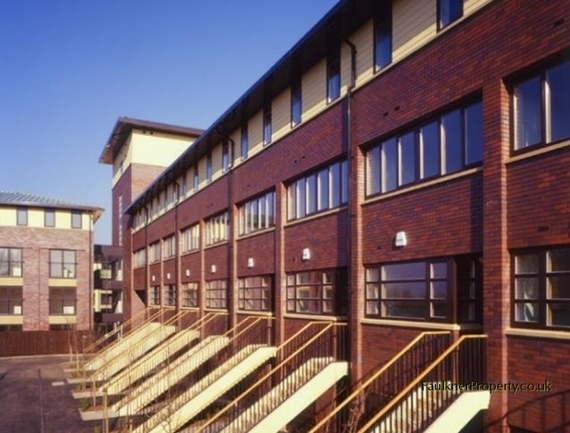 4 Bedroom Mews