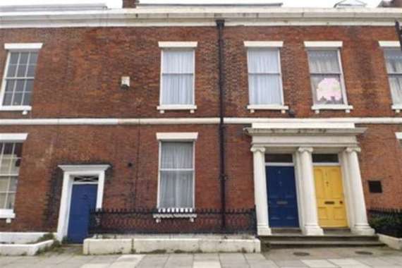3 Bedroom Terraced