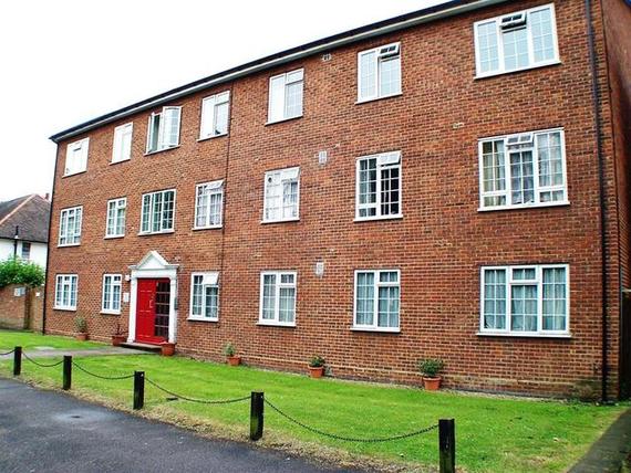 1 Bedroom Flat