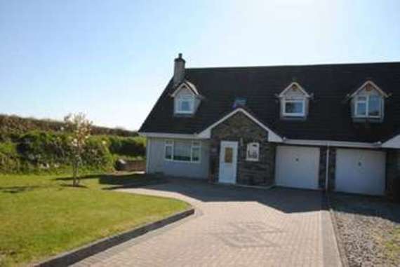 4&nbsp;Bedroom&nbsp;Semi-Detac...