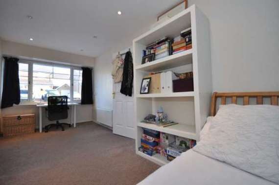 5 Bedroom Detached