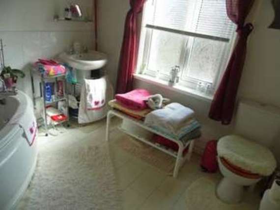 2 Bedroom Terraced