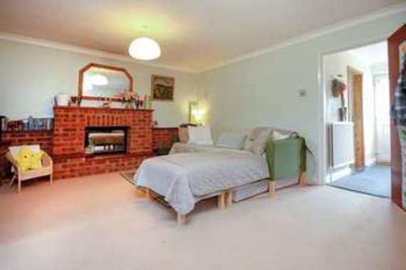 3&nbsp;Bedroom&nbsp;Terraced