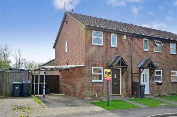 2 Bedroom End of Ter...