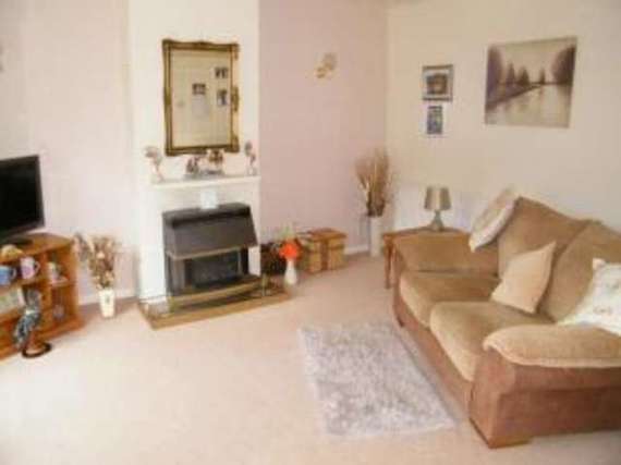 3 Bedroom End of Ter...