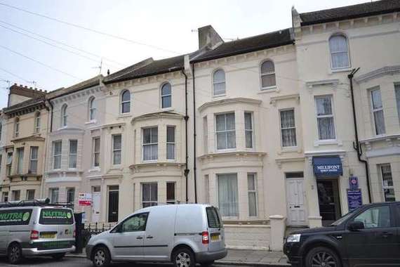 1&nbsp;Bedroom&nbsp;Flat