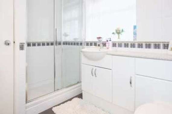 3 Bedroom Semi-Detac...