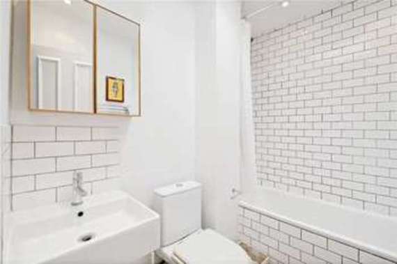 1 Bedroom Flat