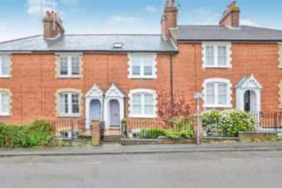 1 Bedroom Maisonette
