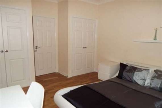 7 Bedroom Property