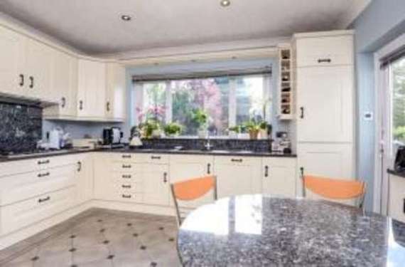 4 Bedroom Semi-Detac...