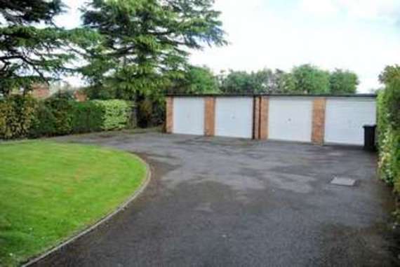 2 Bedroom Flat