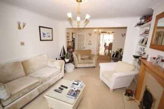 3 Bedroom Semi-Detac...