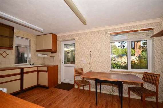 3 Bedroom Semi-Detac...