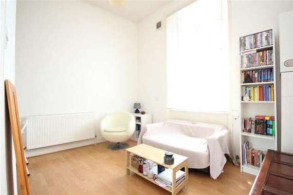 1 Bedroom Flat