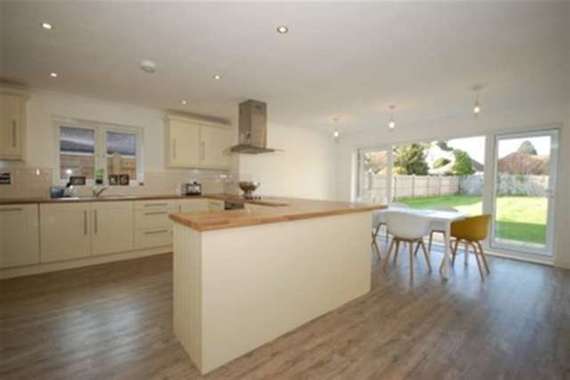 4 Bedroom Detached
