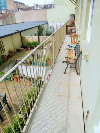 2 Bedroom Flat