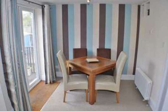 3 Bedroom Semi-Detac...
