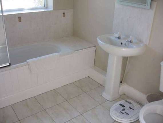 3 Bedroom Semi-Detac...