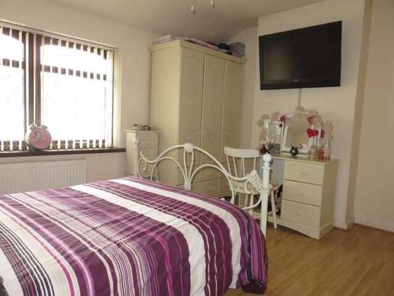 3 Bedroom Town House