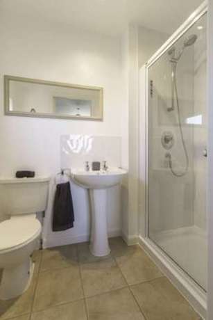 3 Bedroom Semi-Detac...