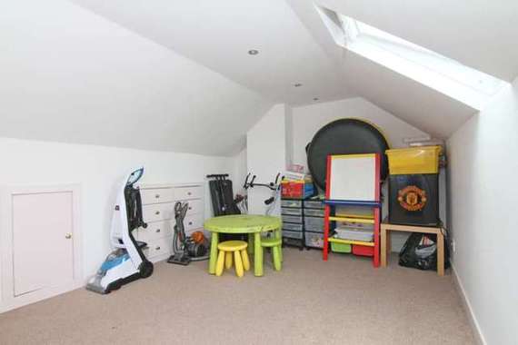 2 Bedroom Terraced