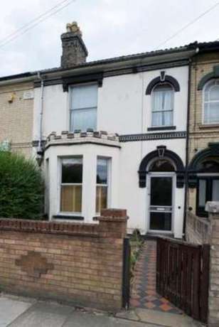 5&nbsp;Bedroom&nbsp;Terraced