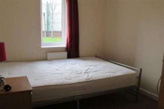 2 Bedroom Flat