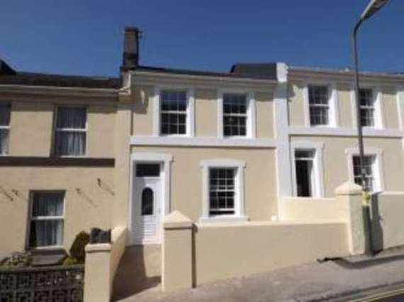 4 Bedroom Town House