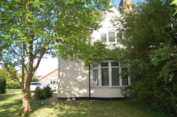 2 Bedroom Semi-Detac...