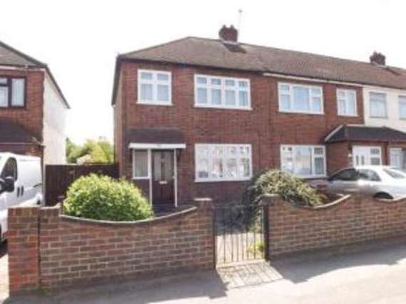 3 Bedroom End of Ter...