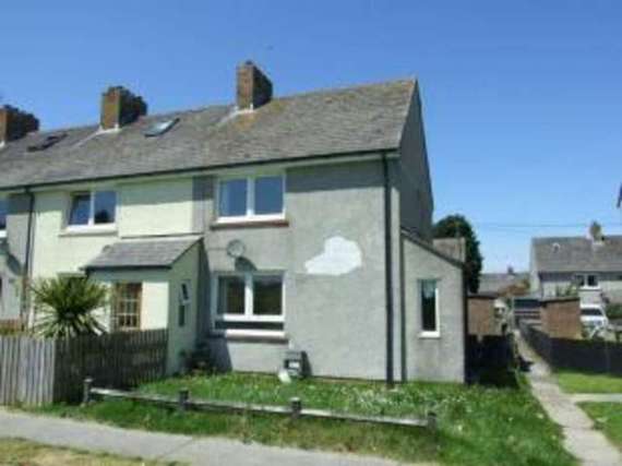 2 Bedroom End of Ter...