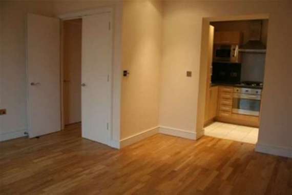 2 Bedroom Flat