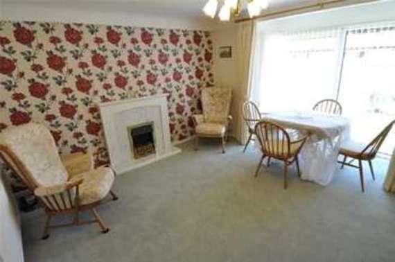 2 Bedroom Flat
