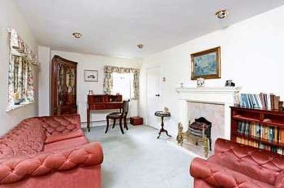 5&nbsp;Bedroom&nbsp;Detached