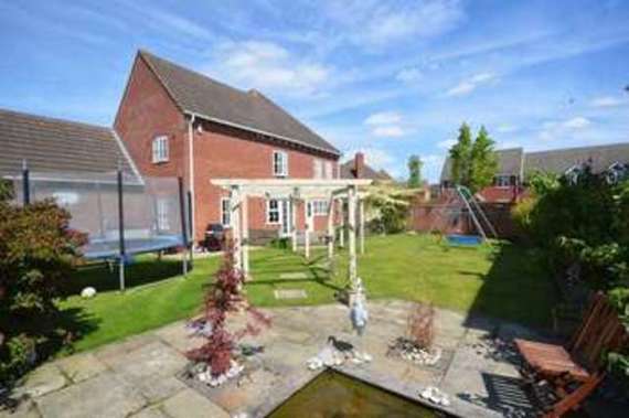 5 Bedroom Detached