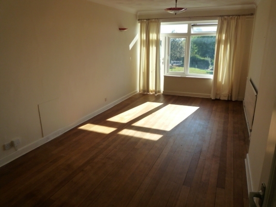 2 Bedroom Flat
