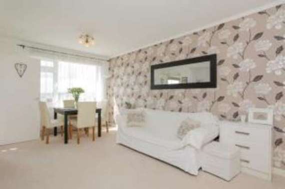 1 Bedroom Flat