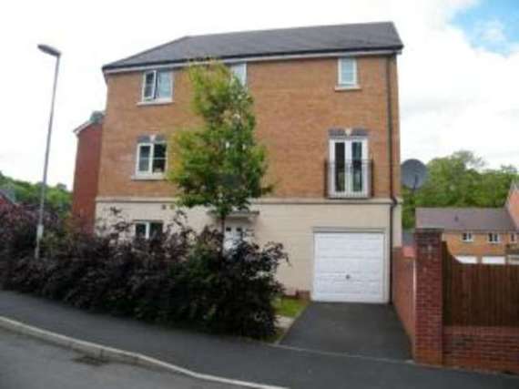 4 Bedroom Semi-Detac...