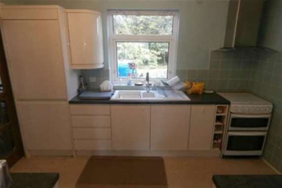3 Bedroom Semi-Detac...