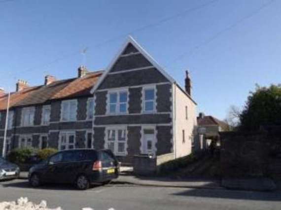 3 Bedroom End of Ter...