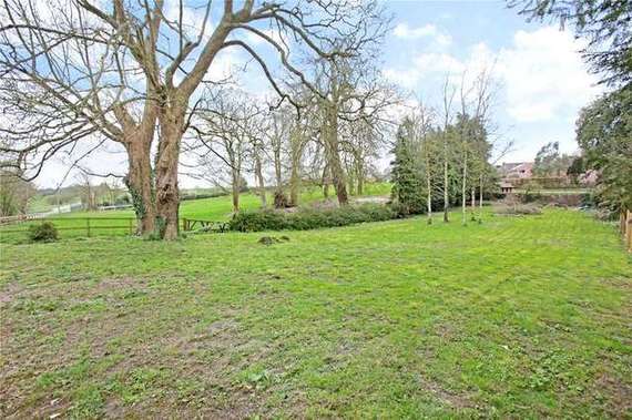 Marlborough Wiltshire Everleig...