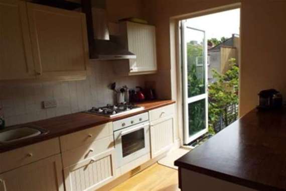 2 Bedroom Maisonette